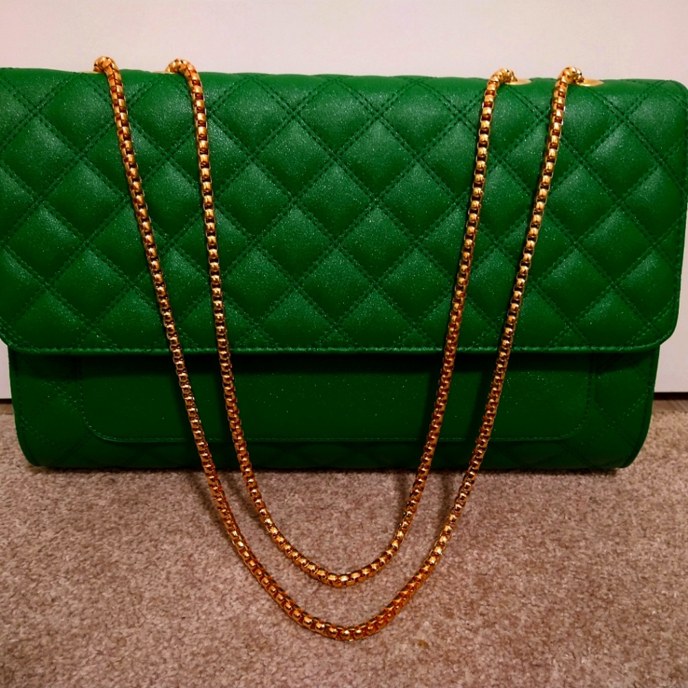 Green Old Hollywood Elegant Quilted Shoulderbag or Lrg Blk Pouch w Gold Chain